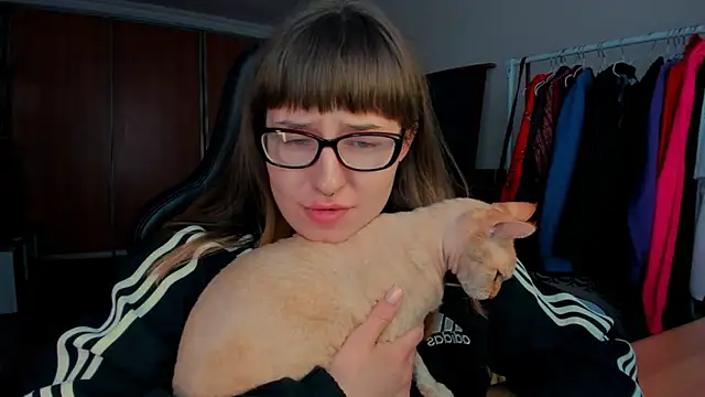 just_fucked777 – Naživo XXX chat