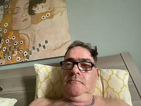 cmrakad63 Show Webcam