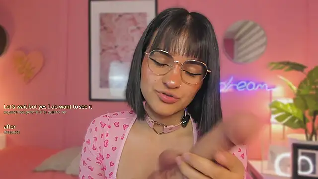 SoySaraa's Live XXX Chat