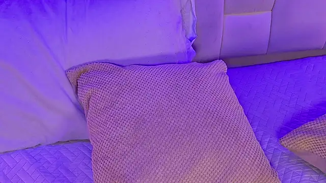 celestte_sm's Webcam Show