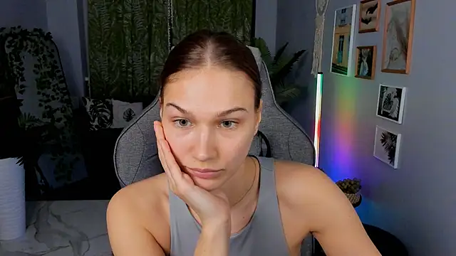 Sweet_Emilya Chat XXX live