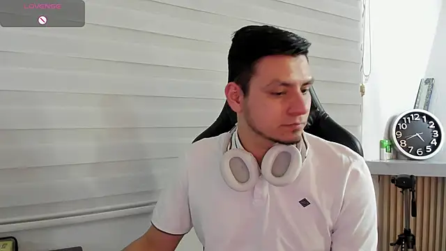 Rick_Adams webkamerás műsora