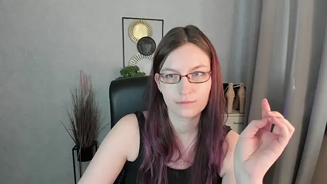 دردشة emmaxDelight الجنسية المباشرة