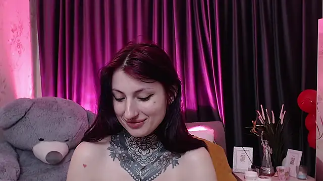 Nina_Blum_'s Live XXX Chat