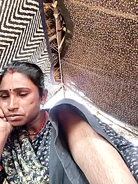 lodhi8080's Live XXX Chat