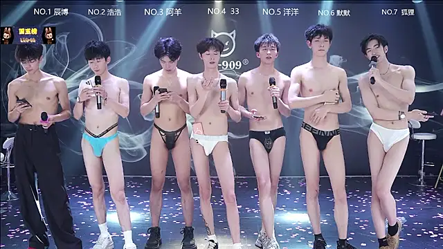 MS-180-: вебкам-шо у