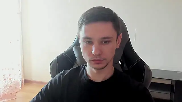 Alexmansuper's Live XXX Chat