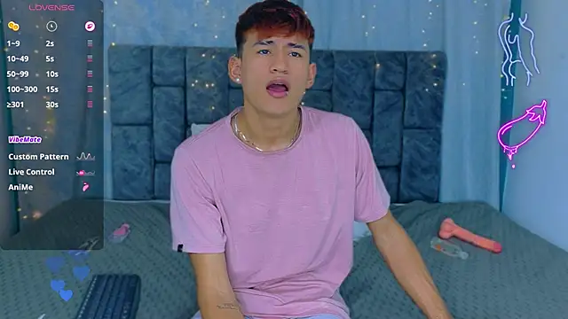 NicolasTorrez Webcam-Show