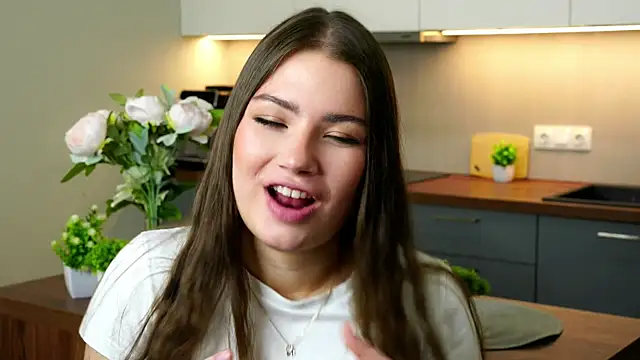 Chat +18 de MelitaAraki ao vivo