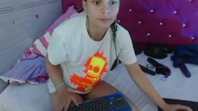 Ariasmithog Live XXX-Chat