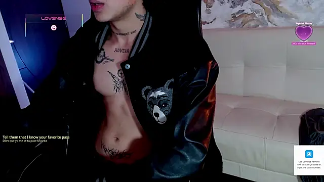 Jay_Taylor1_ Live XXX-Chat