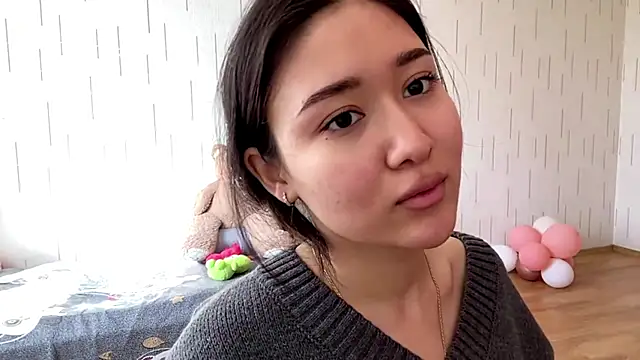 Chat XXX en directo de YourMiIa