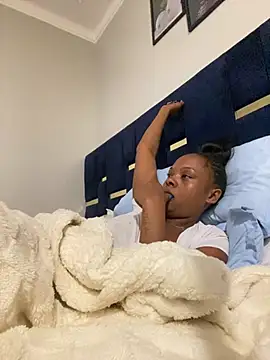 Chatroom XXX en direct de Dellah27