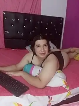 Živý XXX chat Kaissydoll