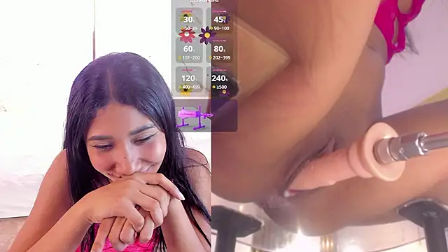 Chat XXX en directo de CandyRouse__