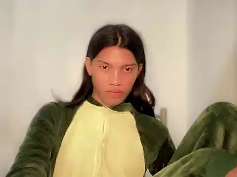 Yourgoddess_jayve 网络视讯表演