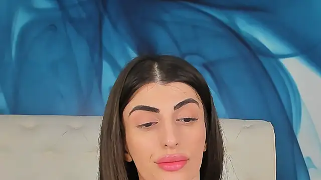 SkinnyDolly: απευθείας συνομιλία ΧΧΧ