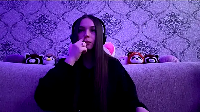 ThedaStrevell: απευθείας συνομιλία ΧΧΧ