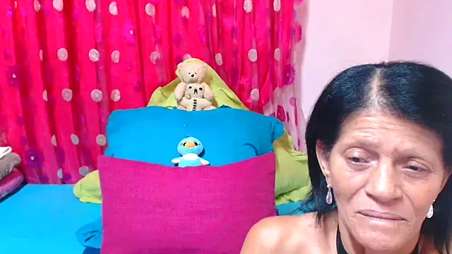 SLUTTYROXY Chat XXX live