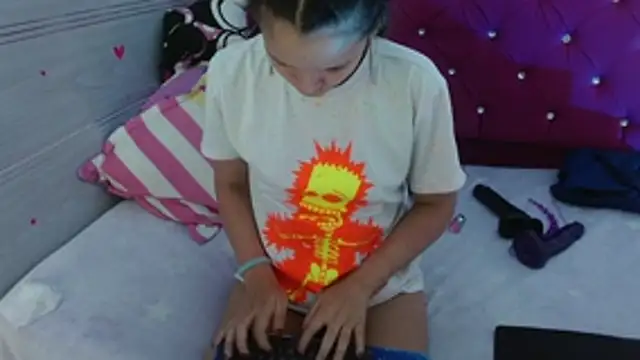 Ariasmithog's Live XXX Chat