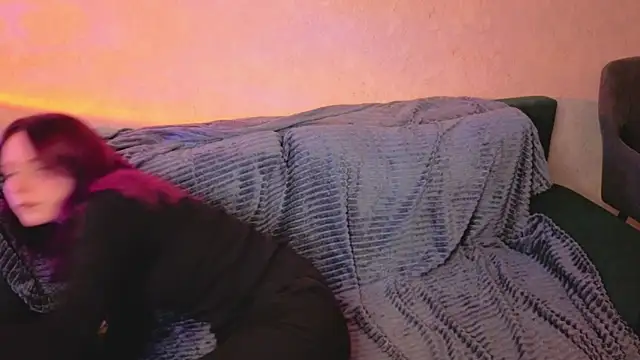 Julia_Anis Chat XXX in diretta