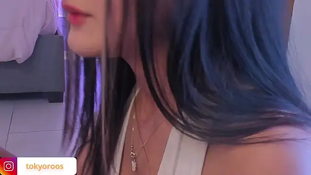 แชท XXX สดของ TokyoHaskel