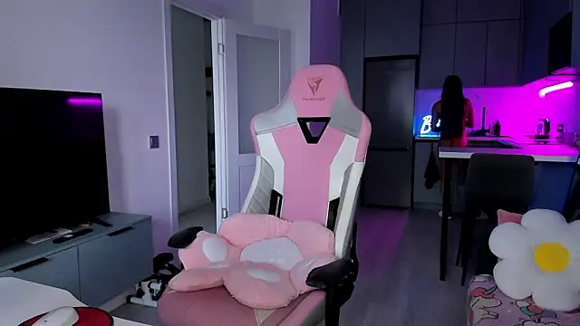 wow_lovie – Live XXX-chat