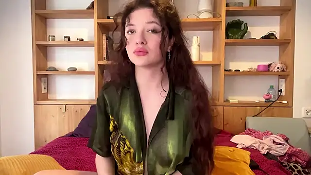 Chat +18 de GIowySlava ao vivo