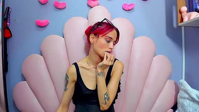 luci_miller Chat XXX live