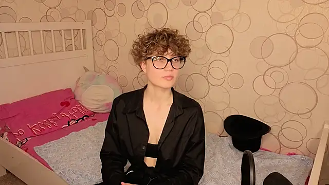 Chat XXX en directo de LibbyDuhl