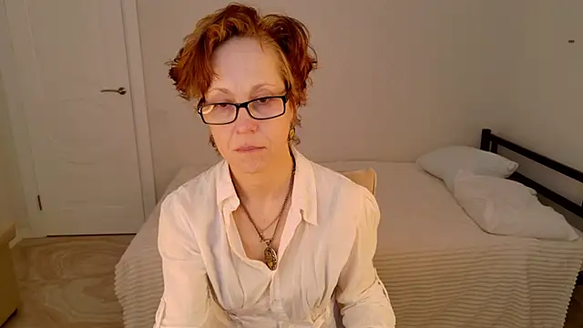 Chat XXX en directo de LioraWeiss