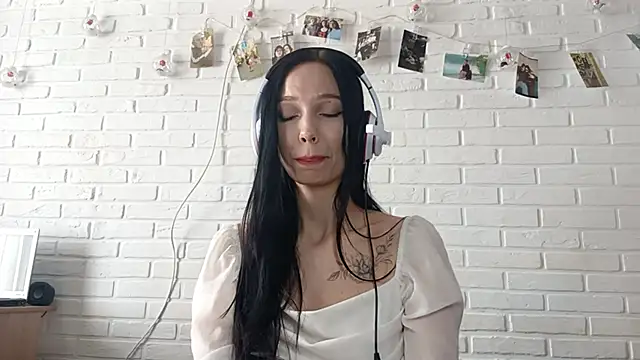 Chat XXX en directo de VanettaHartong