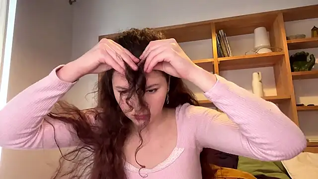 GIowySlava live XXX chat