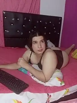 Kaissydoll Show in webcam
