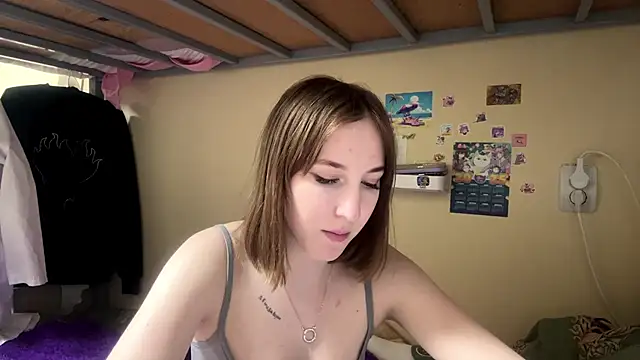 AquilineOrites Live XXX-chat