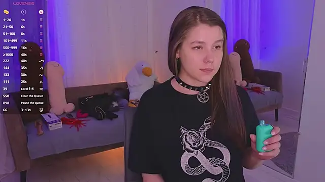 Mira_Falls Obrolan Langsung XXX