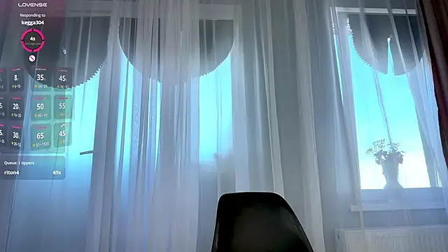 Živý XXX chat GlaydsLeveto