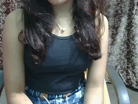 Adorable_Ayesha Chat XXX in diretta