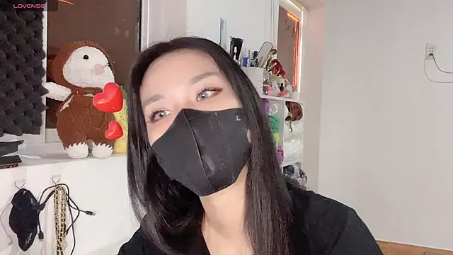 Tieu-May's Webcam Show