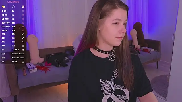 Mira_Falls Live XXX Chat