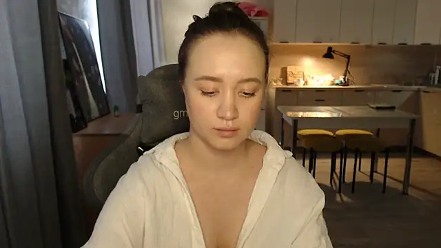 _lalune_n Live XXX chat