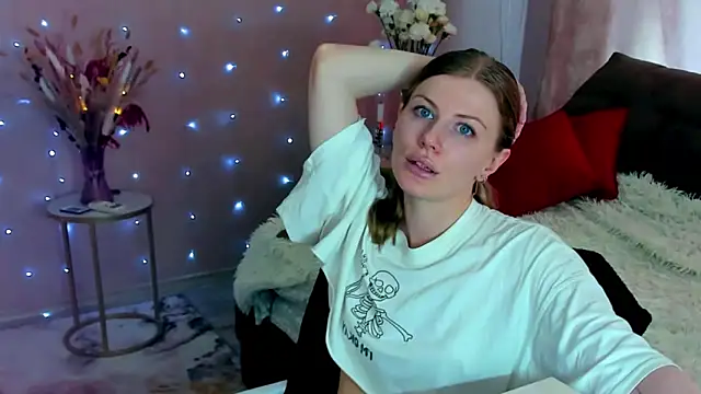 Chat +18 de JinnaGreat ao vivo