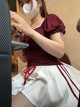 Lina-Xuka81のウェブカメラショー