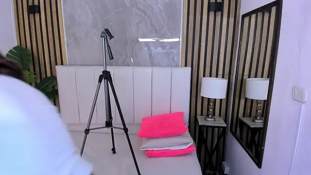 Carlotta_de_velour 现场XXX聊天