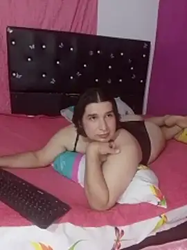 Kaissydoll's Live XXX Chat