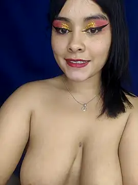 zoe_love18 现场XXX聊天