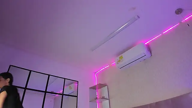 Sweet_Angelinee's Live XXX Chat