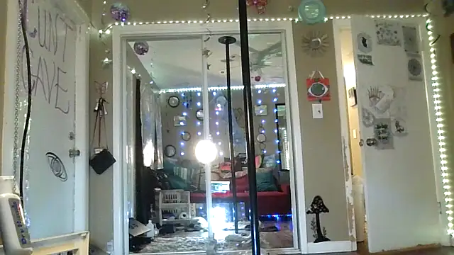 marilyn420 现场XXX聊天