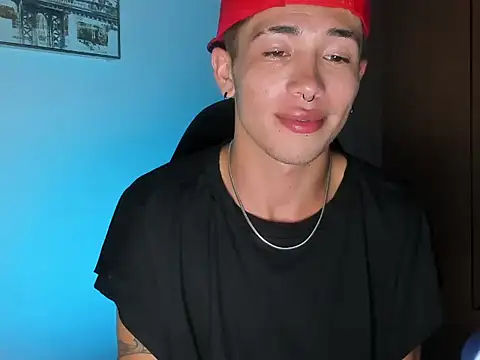 Chat XXX ao vivo de noahsaint