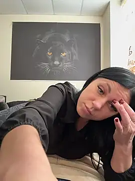 Chatroom XXX en direct de _Mila_Love